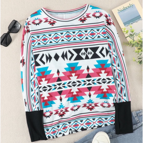 🌵Western Aztec Print Batwing Long Sleeve Top with Thumbhole Design - Picture 8 of 16